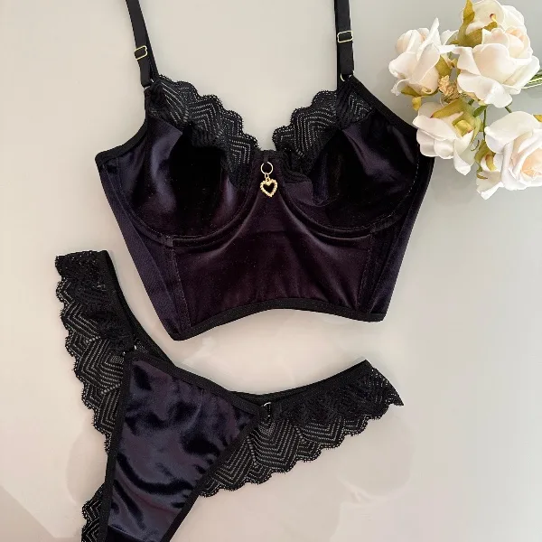 Lingerie Veludo - Preto