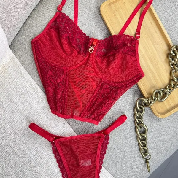 Conjunto Isis